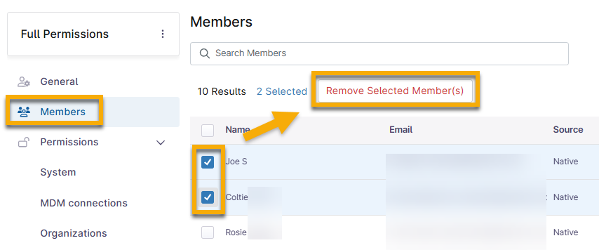 remove members from a role.png